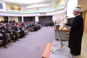 DVORSKI TRG-KADA SE „SMRTI PODVALJUJE“ A ISTORIJA PONAVLJA – Dijaspora BiH